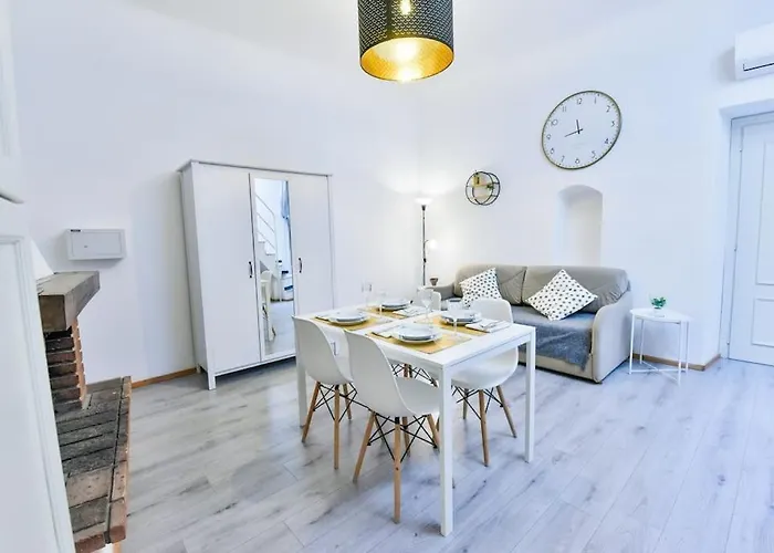 Welcome - Borgo Saraceno Varigotti